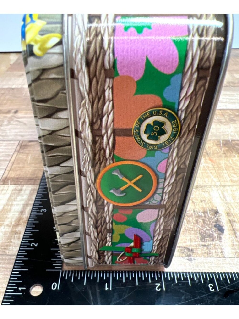 Peace Out Girl Scout Collectible Metal Tin With Vintage Design & Floral Graphics - Picture 9 of 9